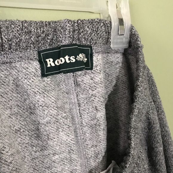 COPY - Roots Grey Sweatpants - Picture 3 of 4